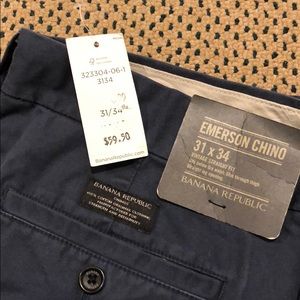 Men’s chino pants